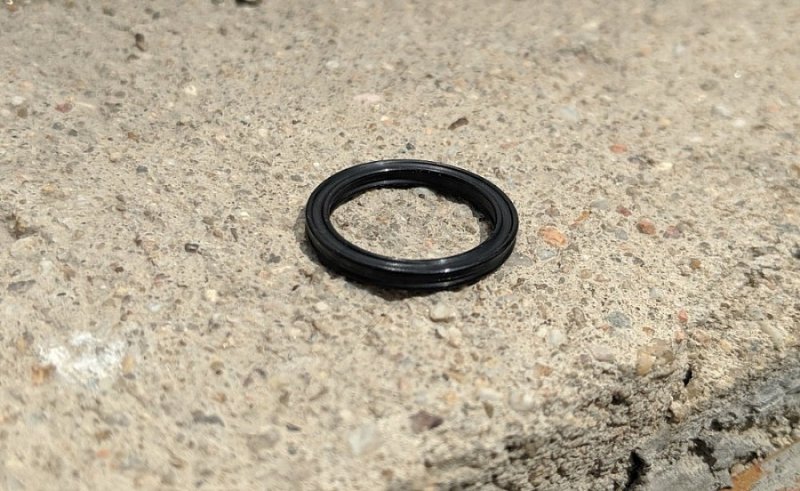 Dugattyú tömítő X gyűrű  